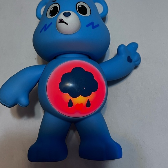 Care Bears 5" Interactive Figure -Grumpy Bear - Touch - Picture 6 of 7